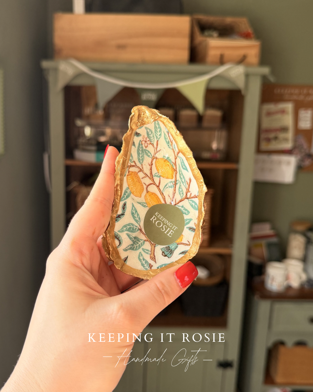 Lemon tree print oyster shell