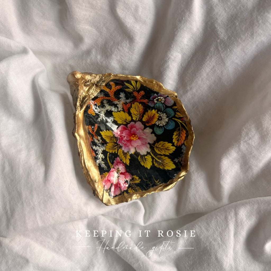 Floral print oyster shell trinket tray